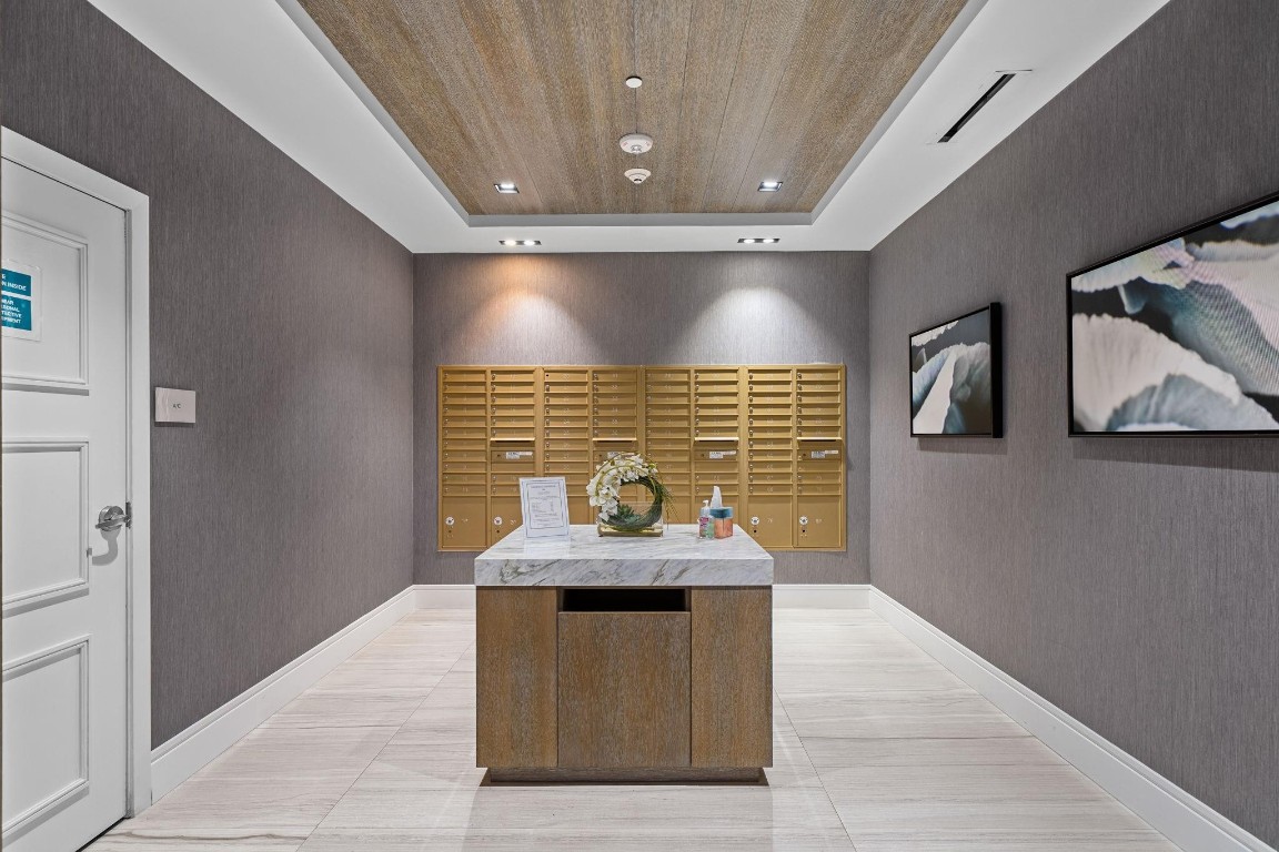 730 N Ocean #701 Pompano Beach, FL 33062