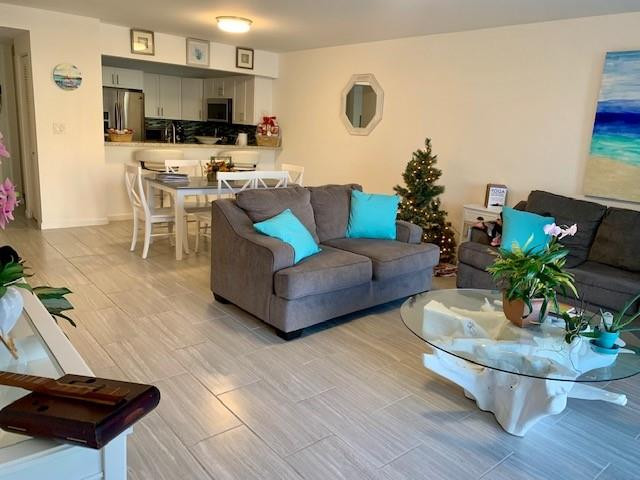 16531 NE 35th North Miami Beach, FL 33160