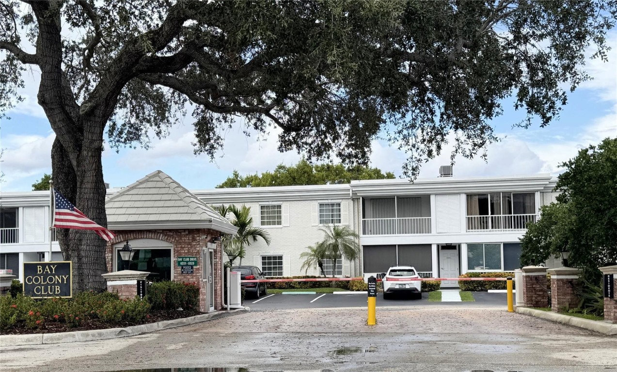 6219 Bay Clb #3 Fort Lauderdale, FL 33308