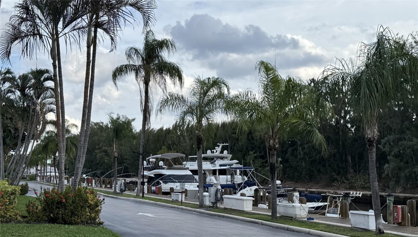 6219 Bay Clb #3 Fort Lauderdale, FL 33308