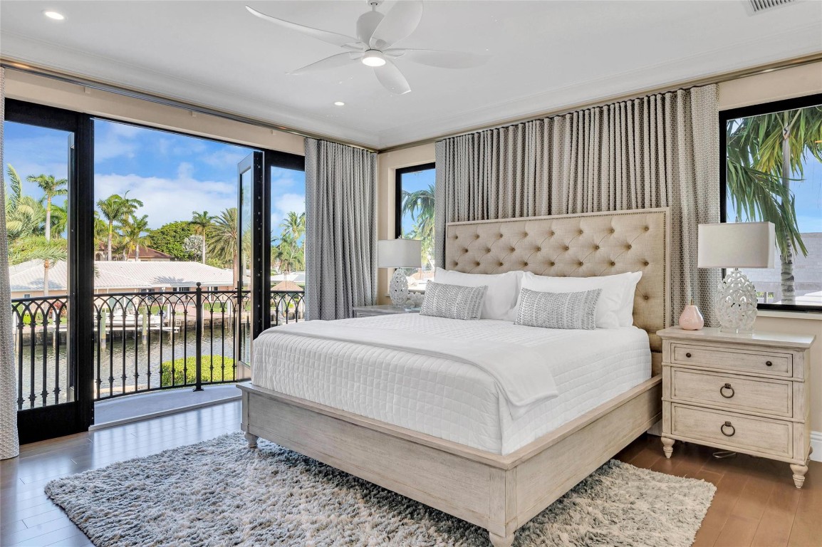 156 Fiesta Fort Lauderdale, FL 33301