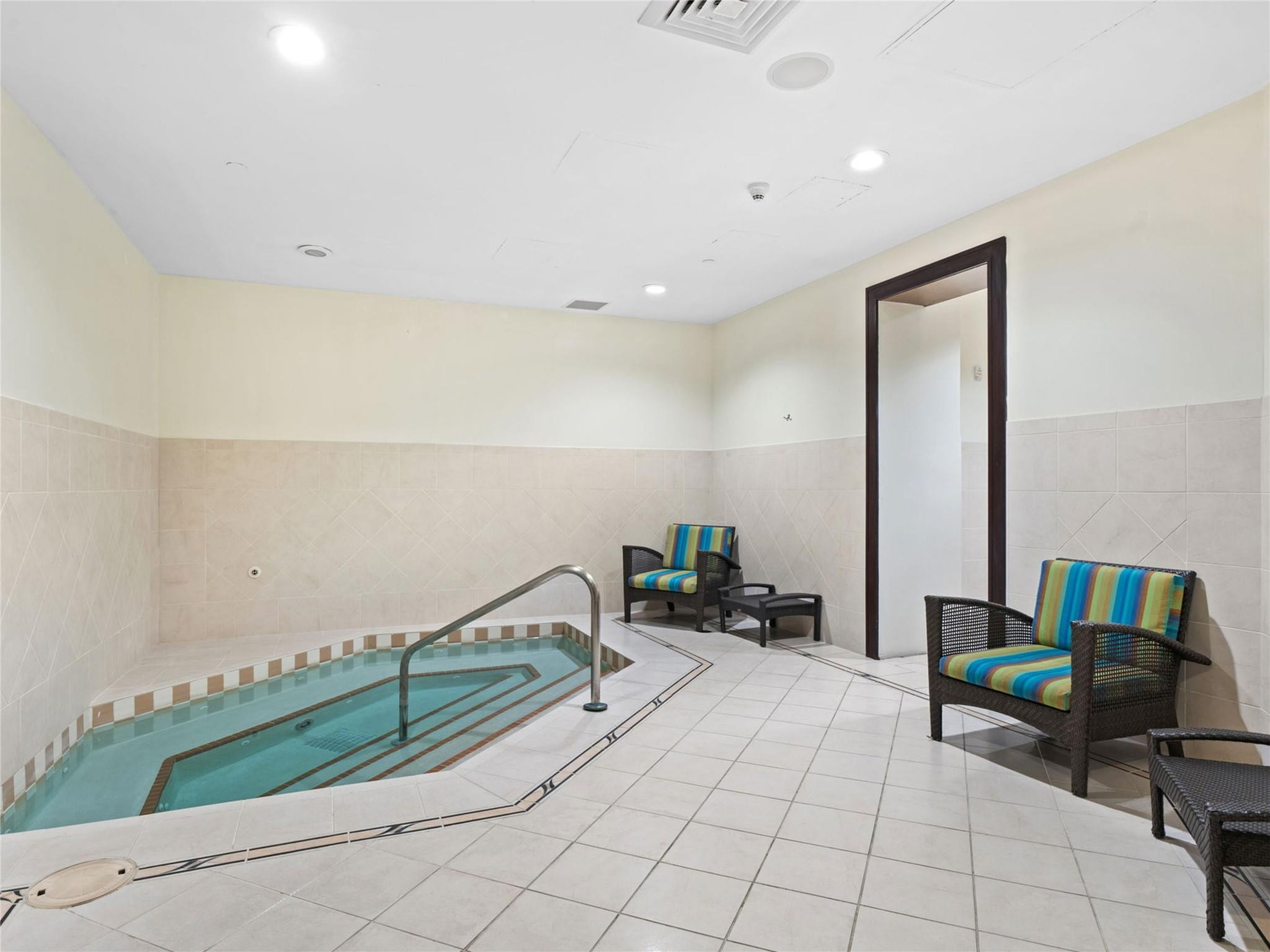 610 W Las Olas #1213N Fort Lauderdale, FL 33312