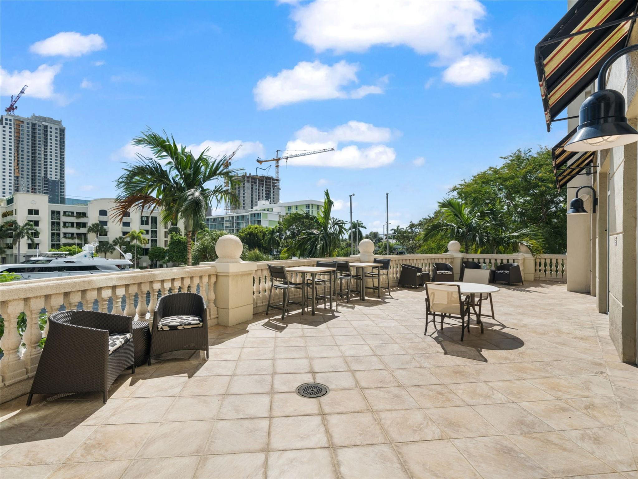 610 W Las Olas #1213N Fort Lauderdale, FL 33312