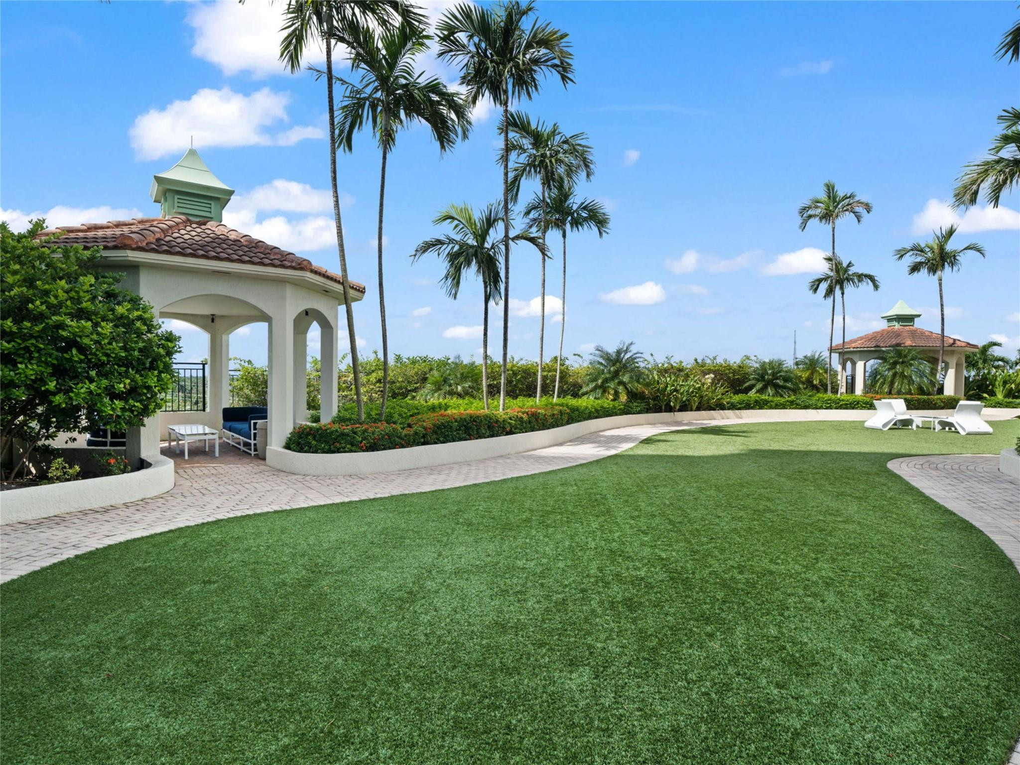 610 W Las Olas #1213N Fort Lauderdale, FL 33312