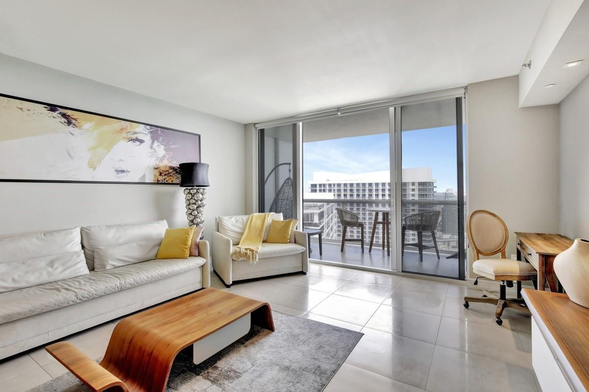 image Beach Club 217