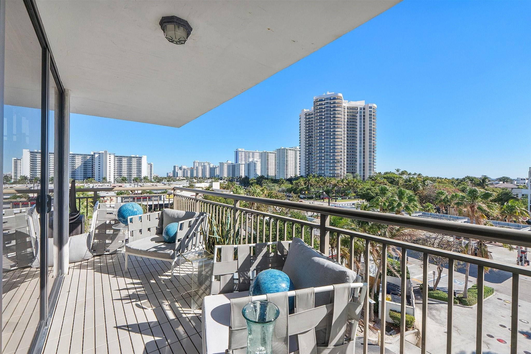 3031 N Ocean #606 Fort Lauderdale, FL 33308