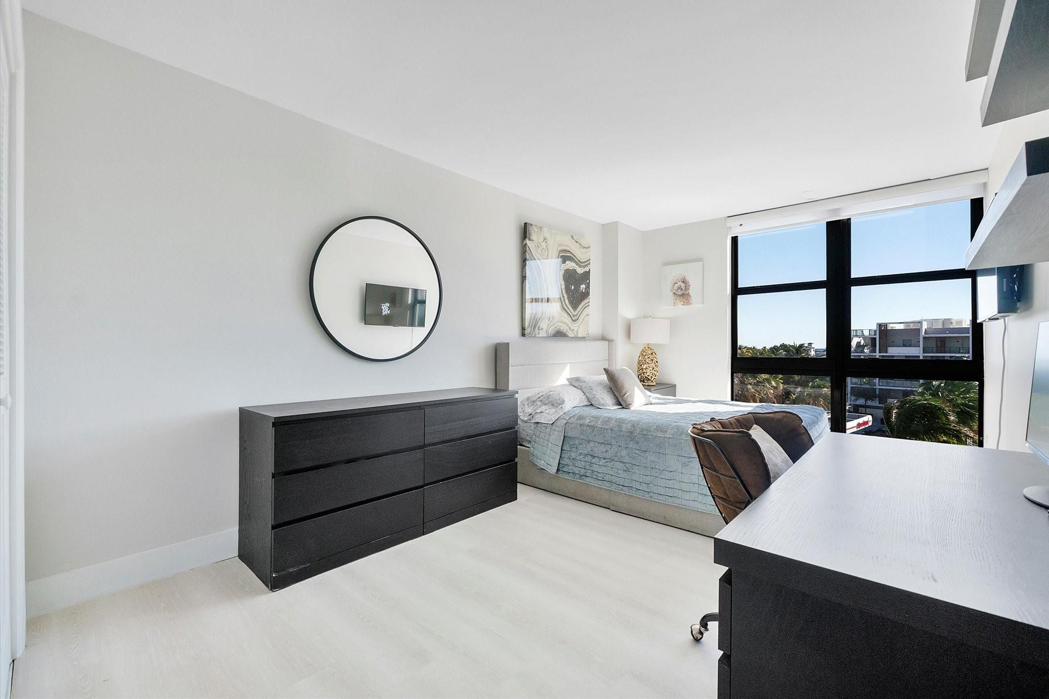 3031 N Ocean #606 Fort Lauderdale, FL 33308