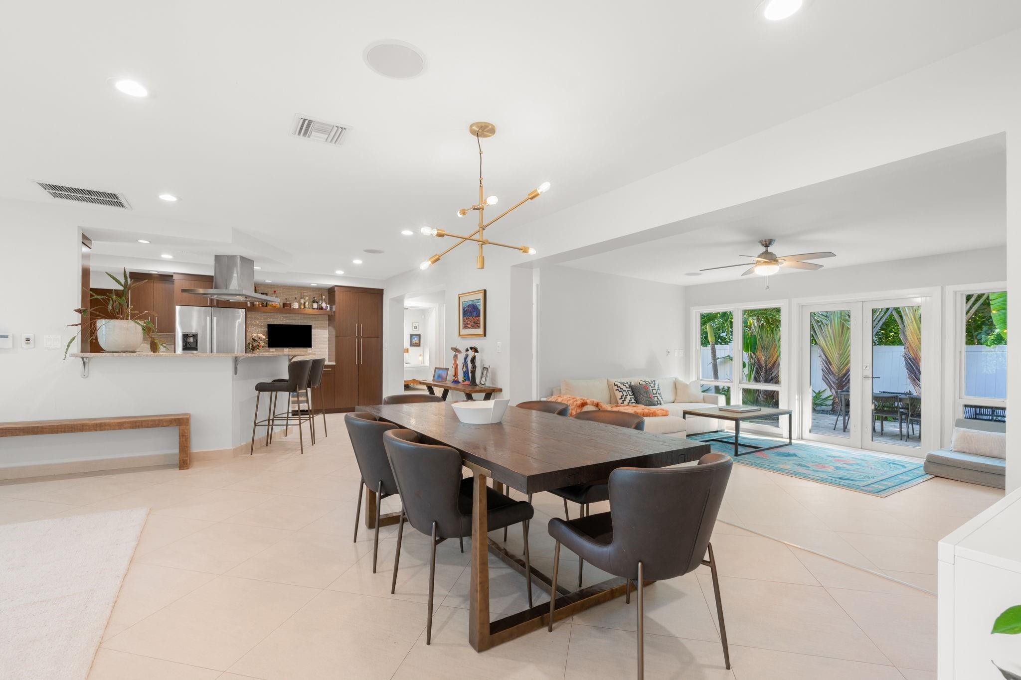 2740 NE 21st Fort Lauderdale, FL 33305