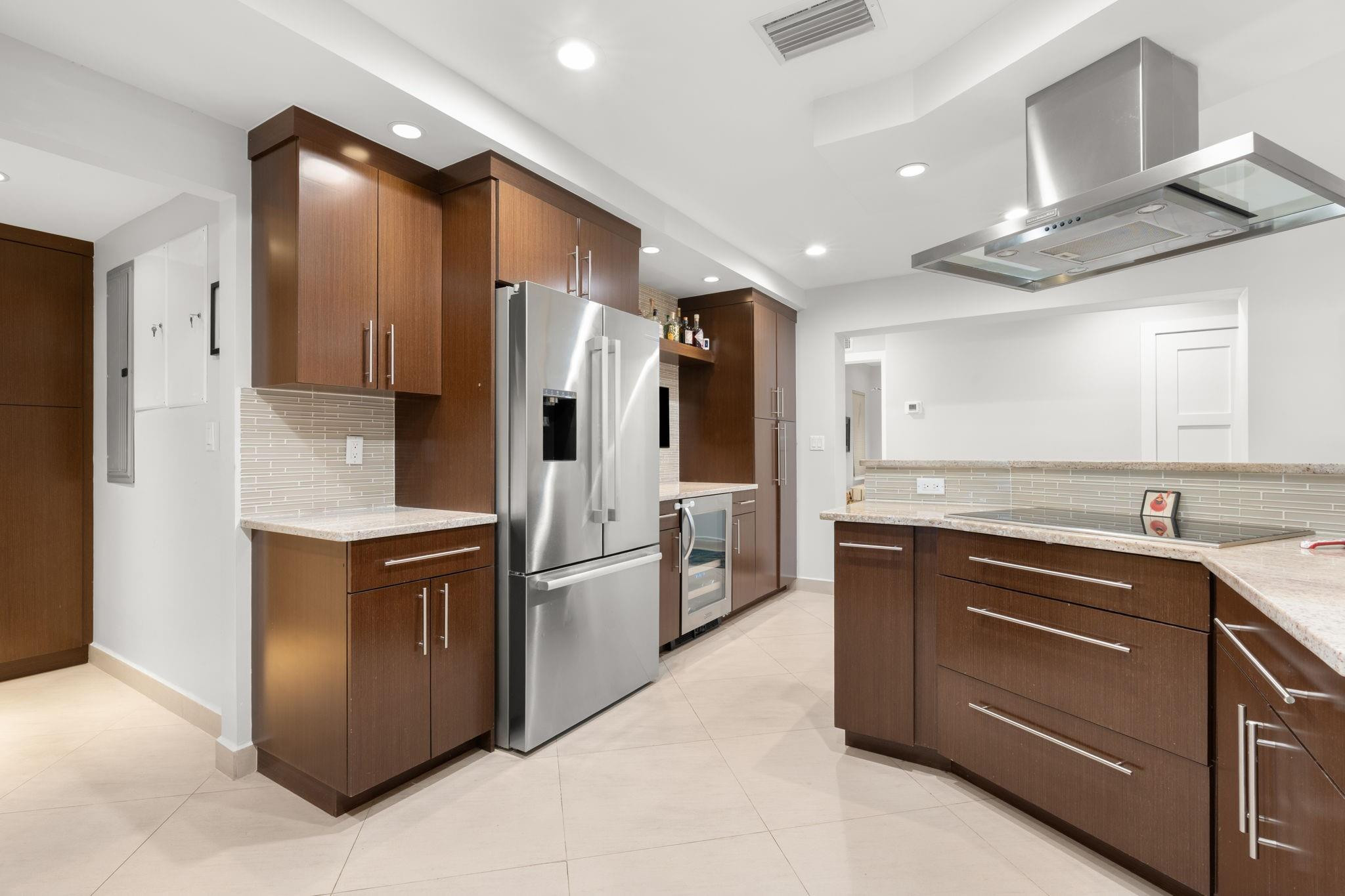 2740 NE 21st Fort Lauderdale, FL 33305