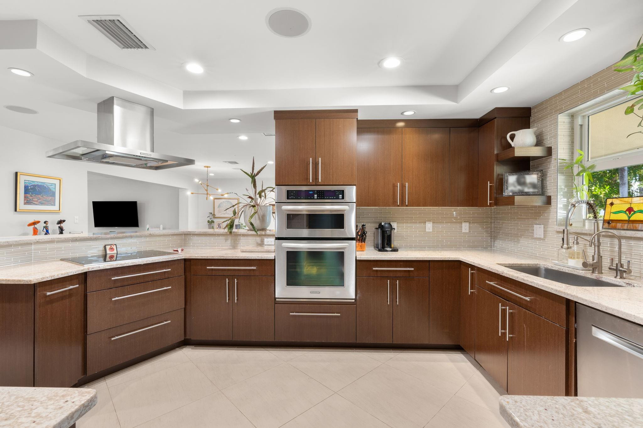 2740 NE 21st Fort Lauderdale, FL 33305