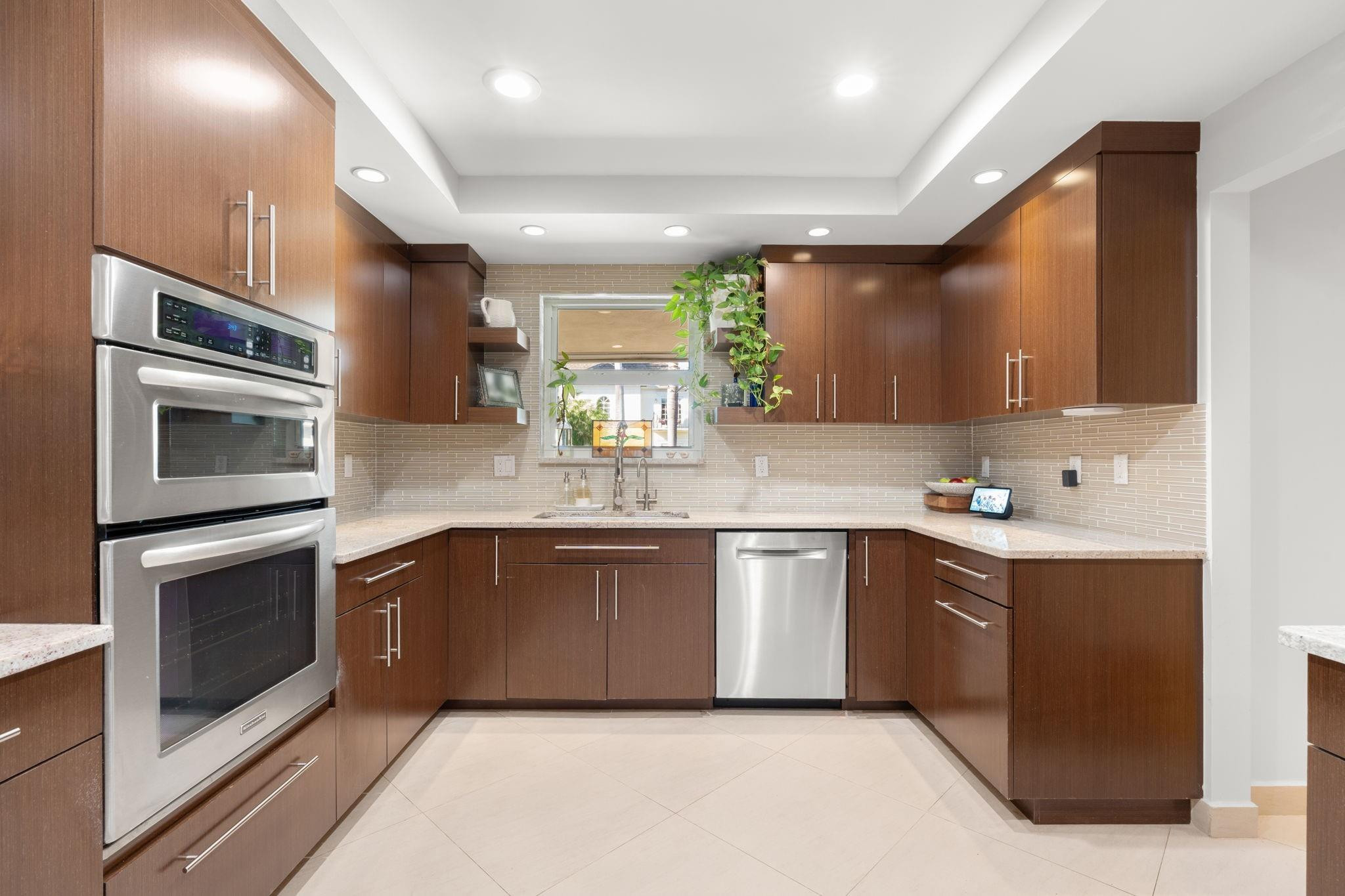 2740 NE 21st Fort Lauderdale, FL 33305