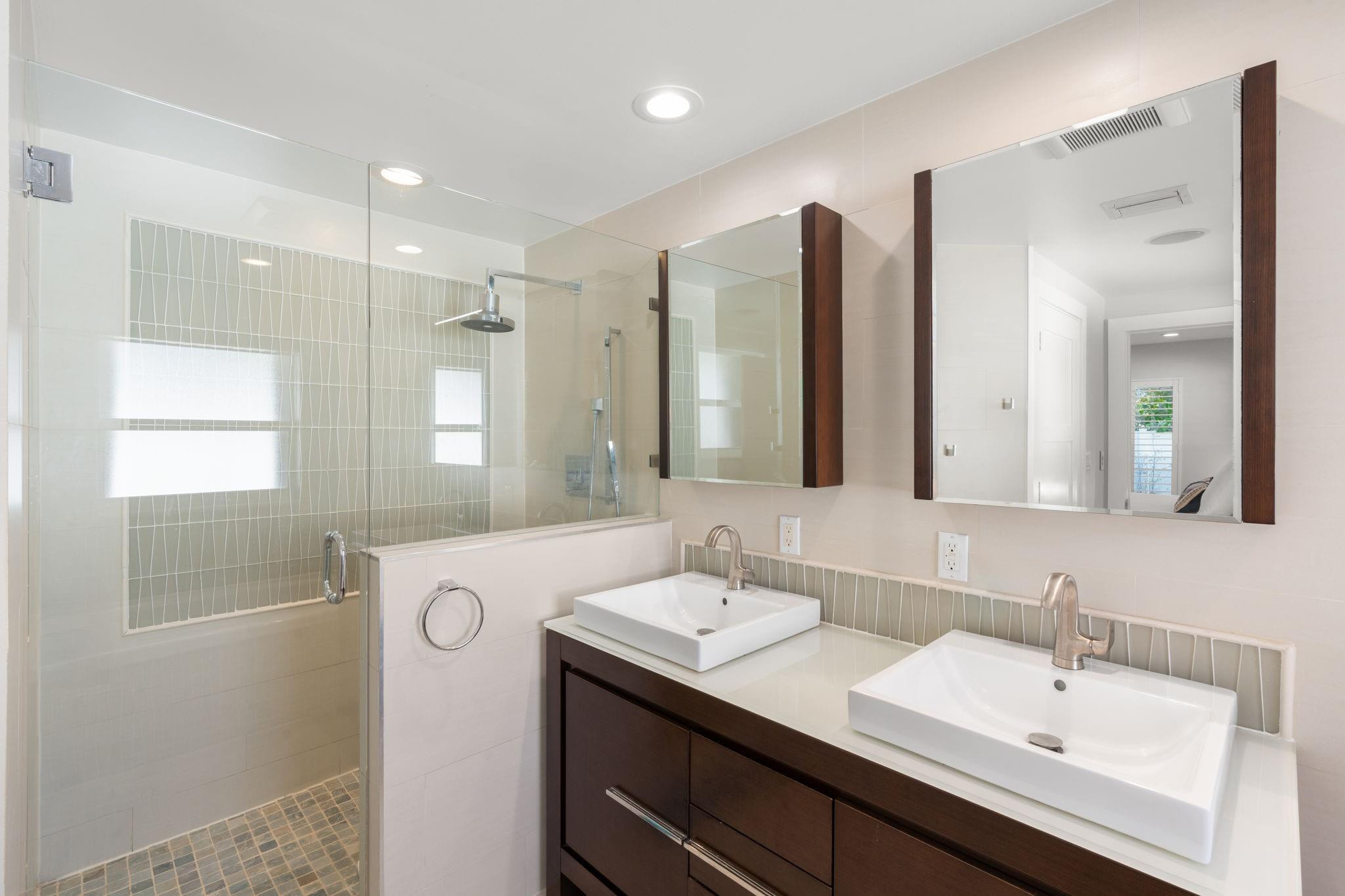 2740 NE 21st Fort Lauderdale, FL 33305