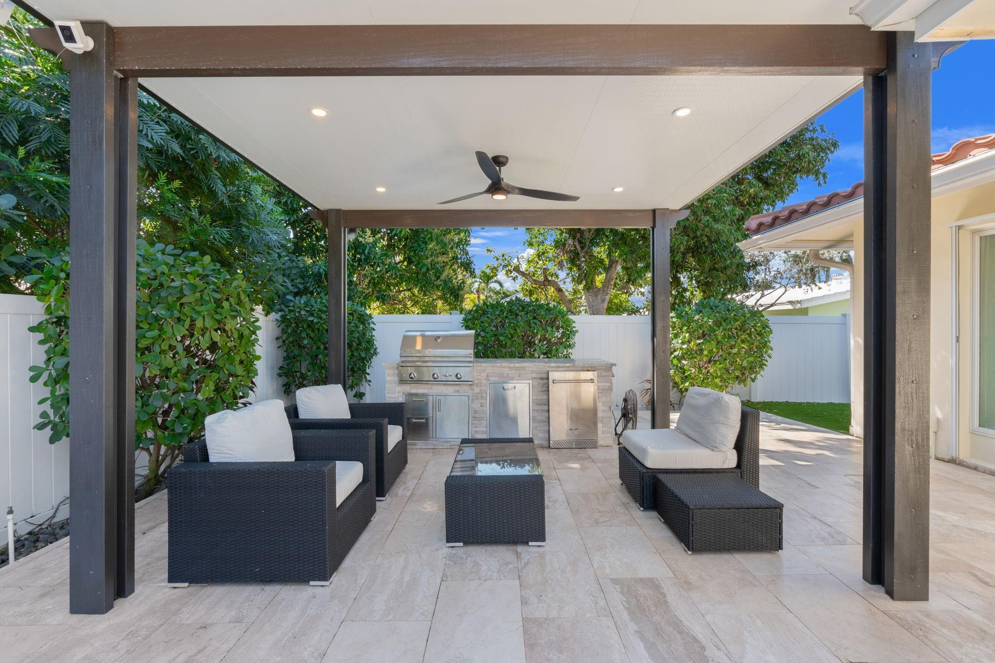 2740 NE 21st Fort Lauderdale, FL 33305