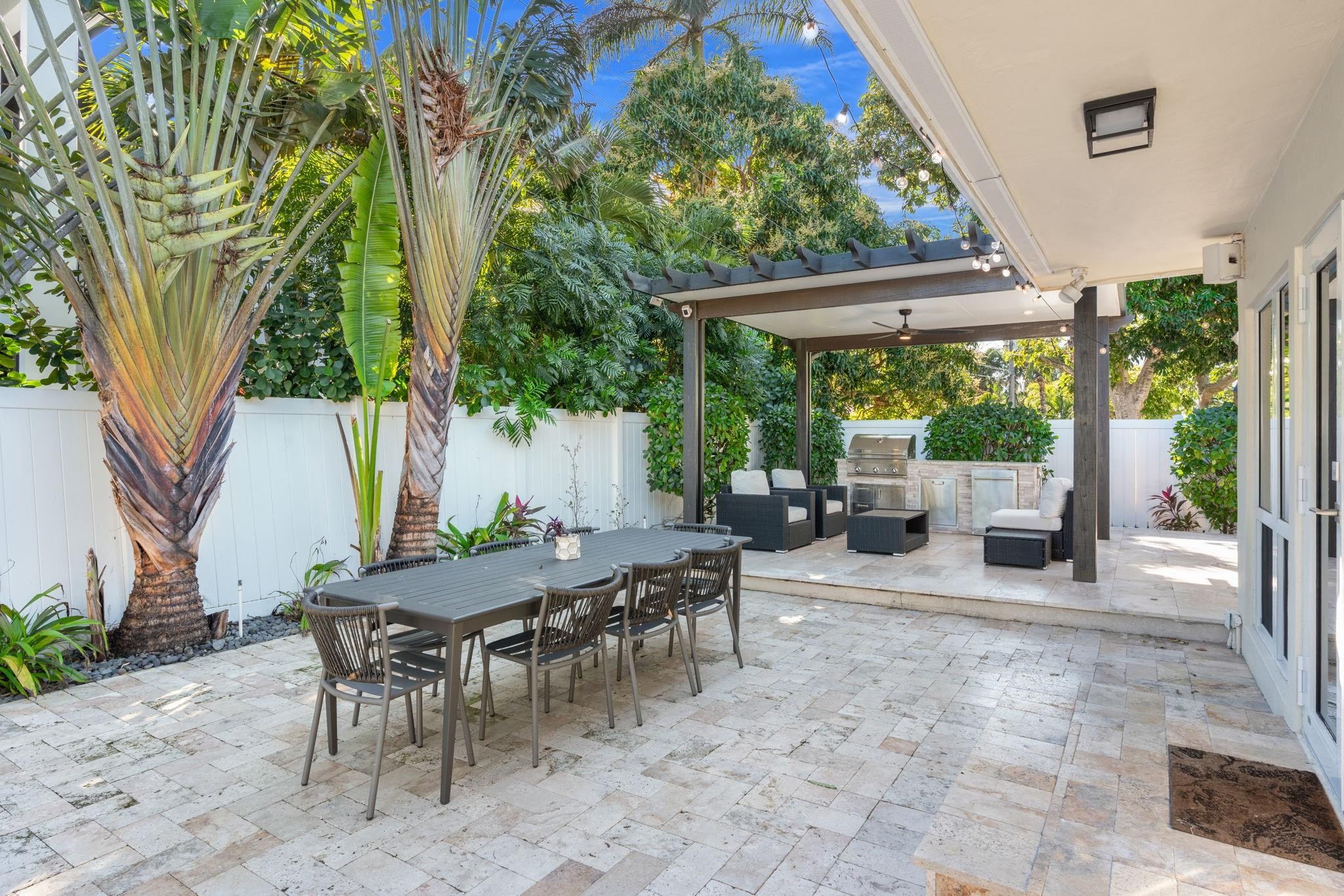 2740 NE 21st Fort Lauderdale, FL 33305