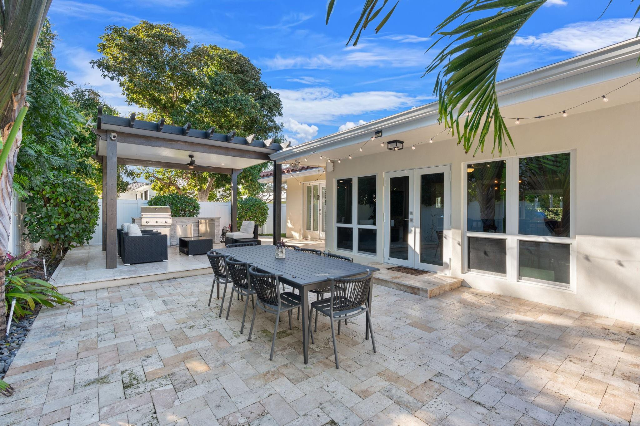 2740 NE 21st Fort Lauderdale, FL 33305