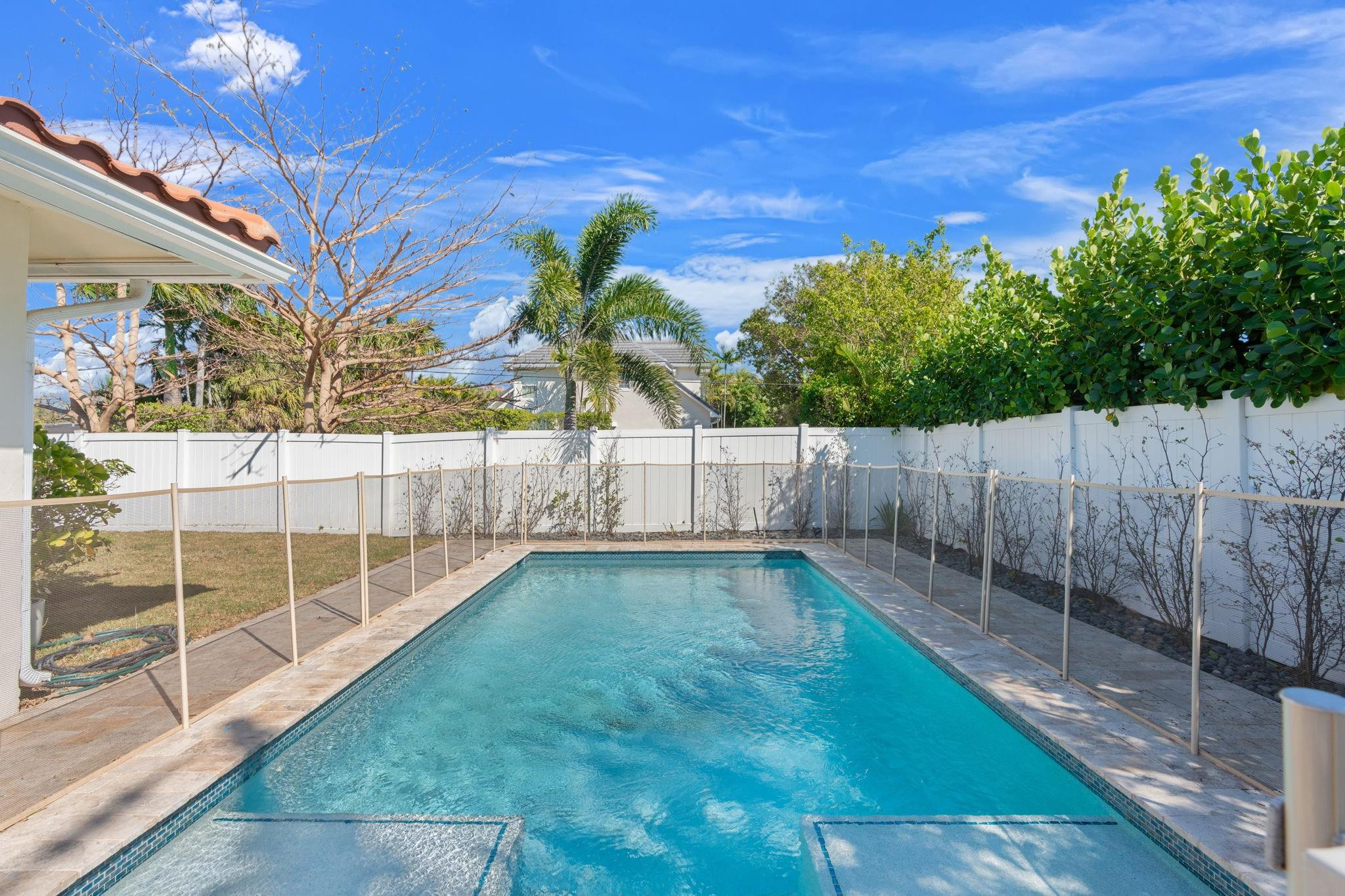 2740 NE 21st Fort Lauderdale, FL 33305