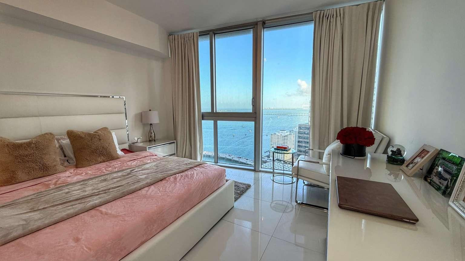 485 Brickell #3608 Miami, FL 33131