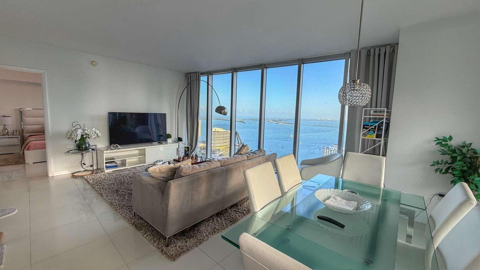 485 Brickell #3608 Miami, FL 33131