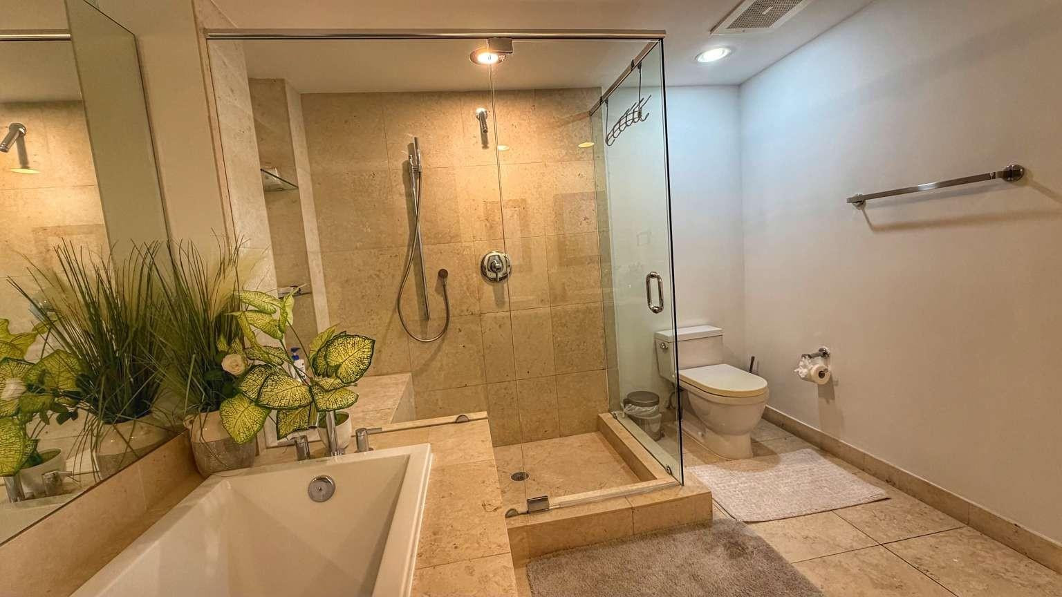 485 Brickell #3608 Miami, FL 33131