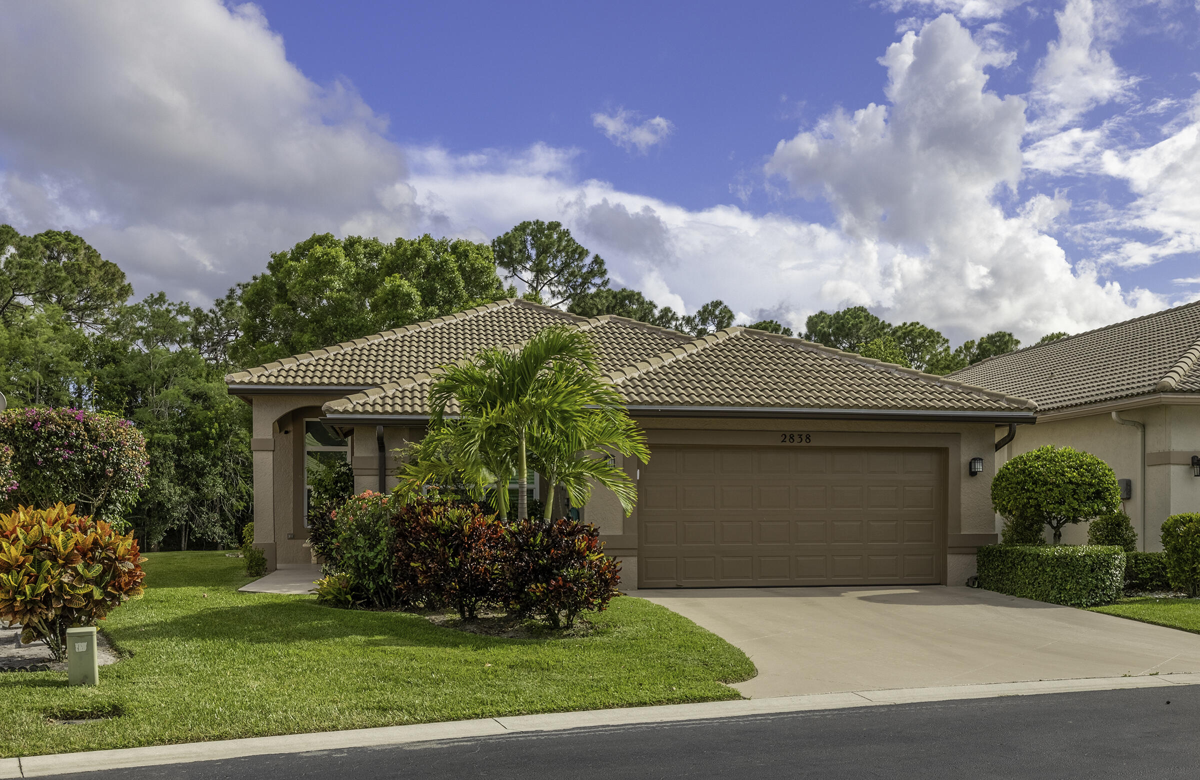 2838 Waters Edge Circle