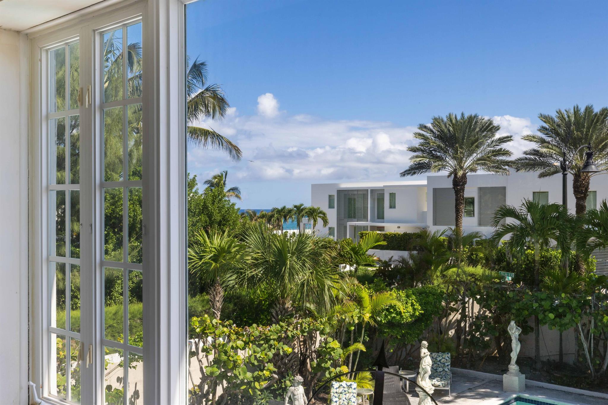 1048 S Ocean Blvd Palm Beach, FL 33480