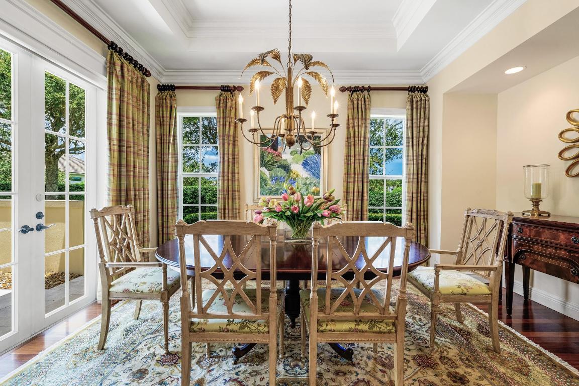 410 N Palm Is Vero Beach, FL 32963