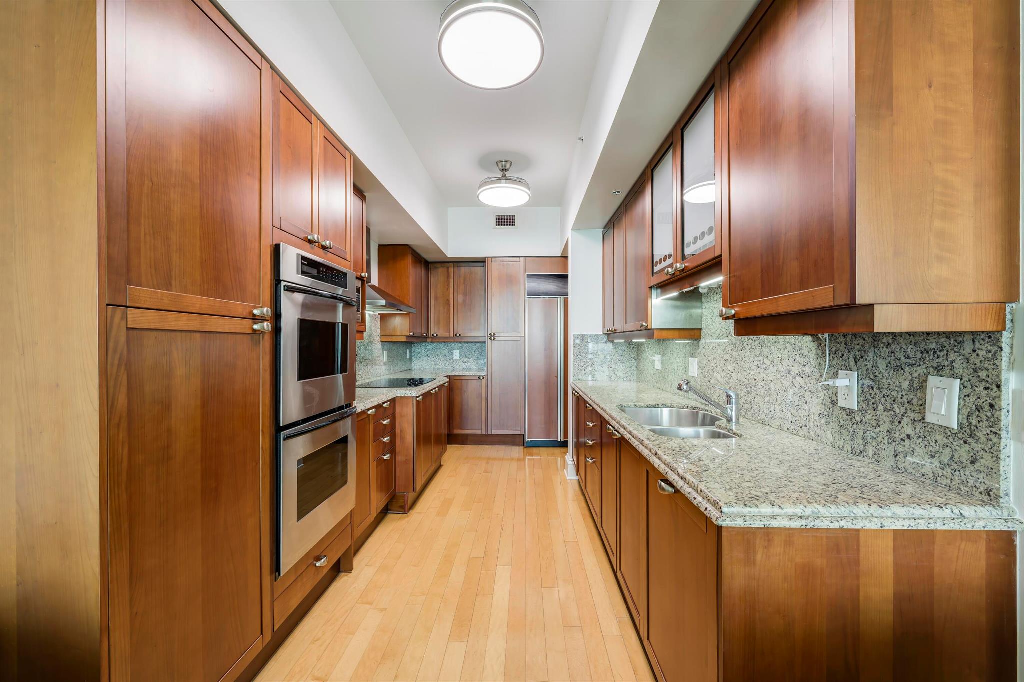 1063 Hillsboro Mile #703 Hillsboro Beach, FL 33062