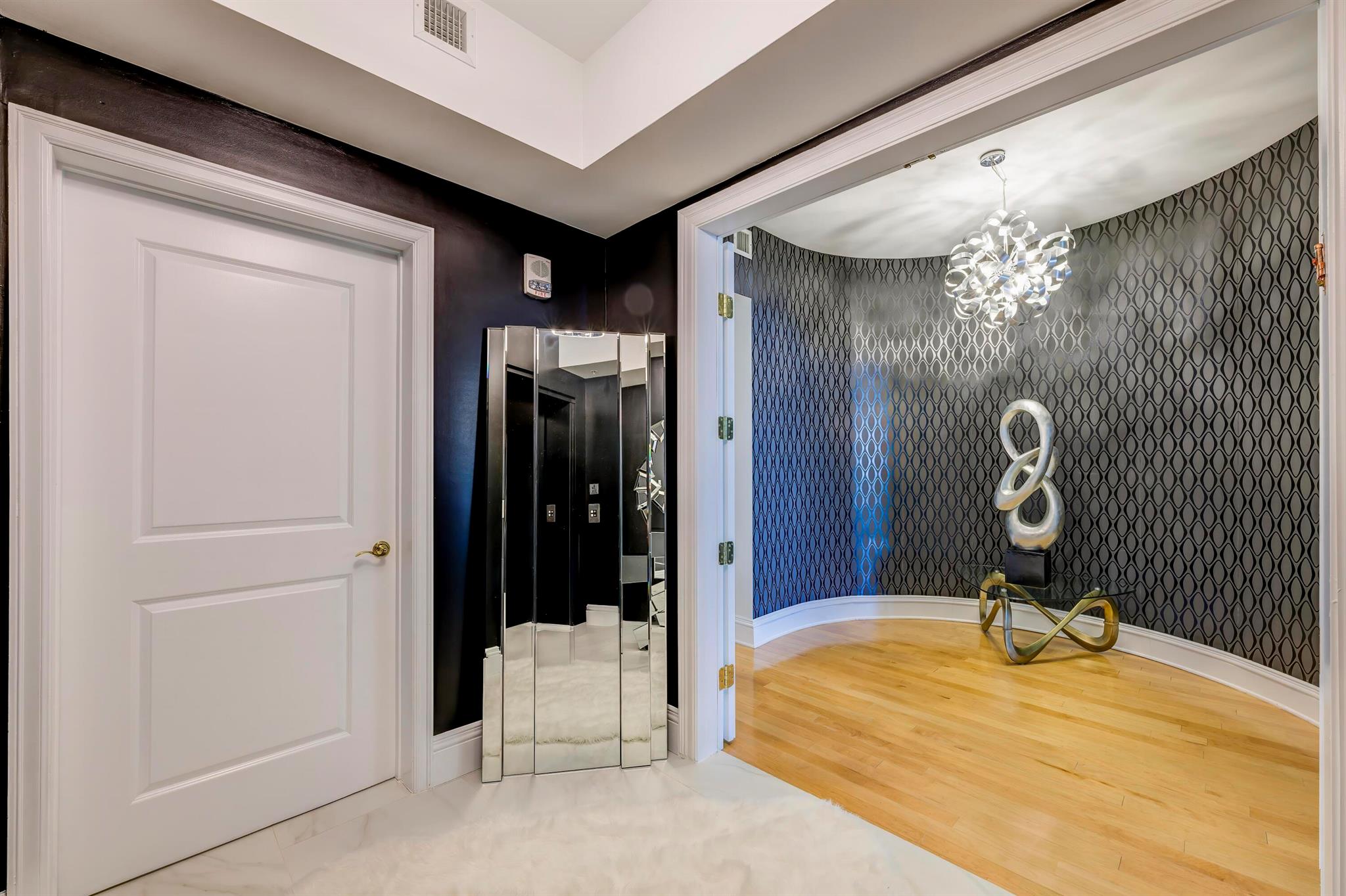 1063 Hillsboro Mile #703 Hillsboro Beach, FL 33062