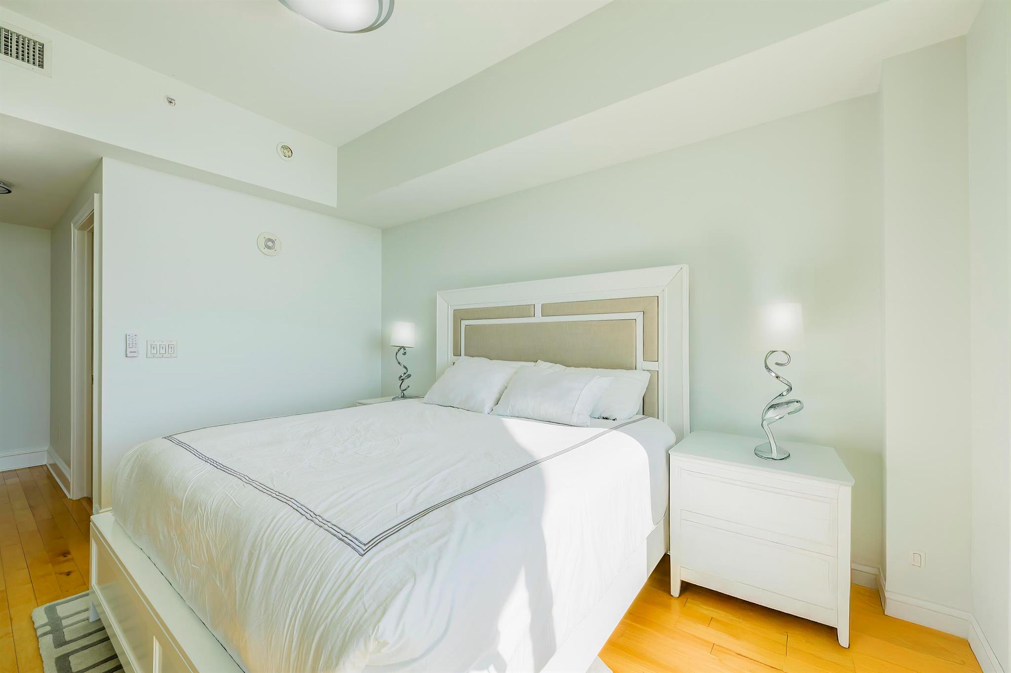 1063 Hillsboro Mile #703 Hillsboro Beach, FL 33062