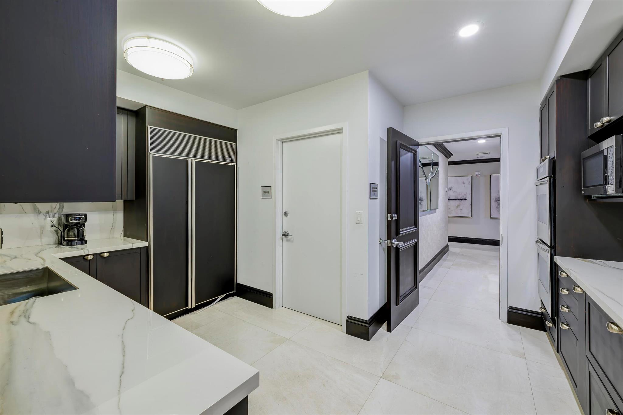 1063 Hillsboro Mile #703 Hillsboro Beach, FL 33062