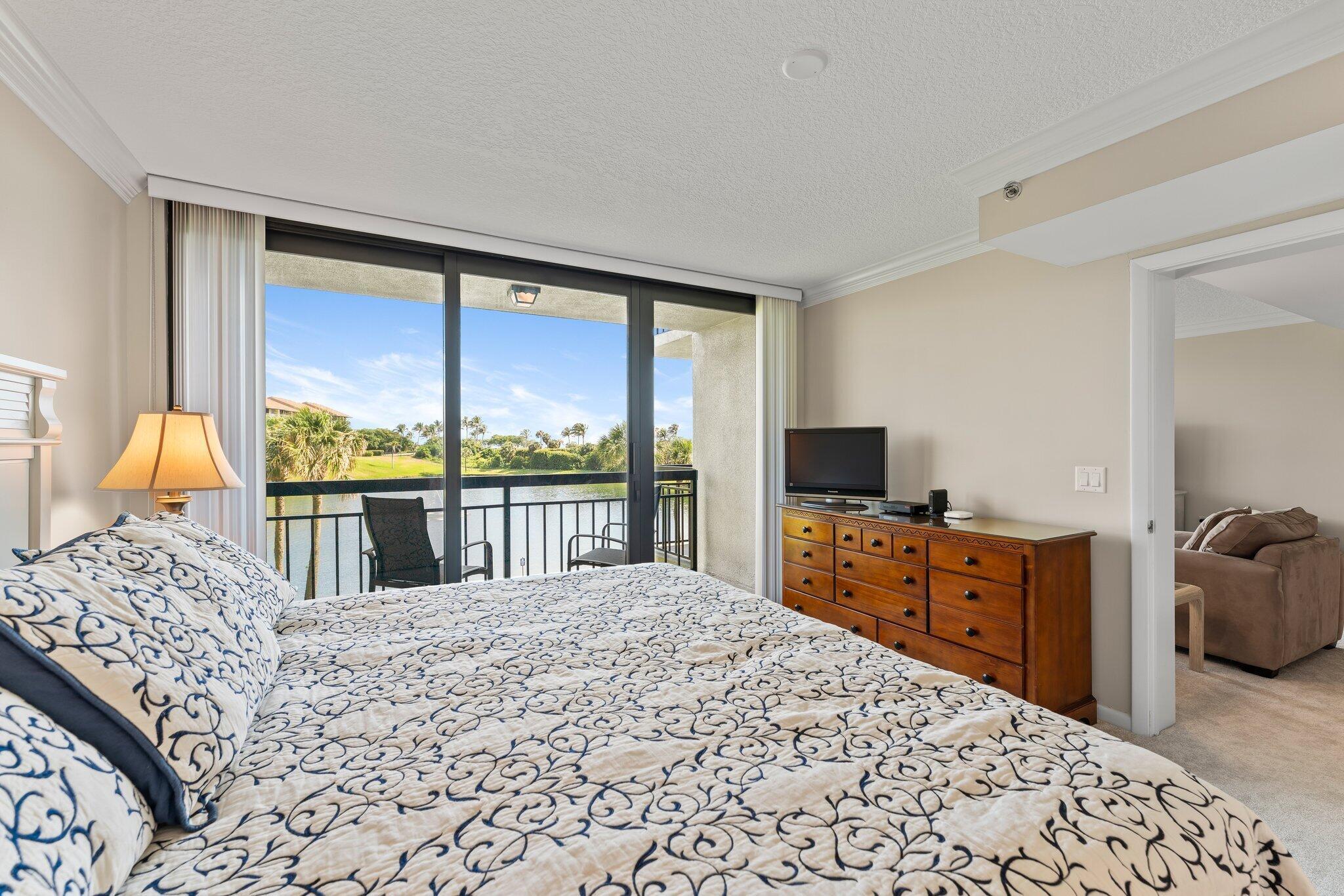 601 S Seas Dr #203 Jupiter, FL 33477