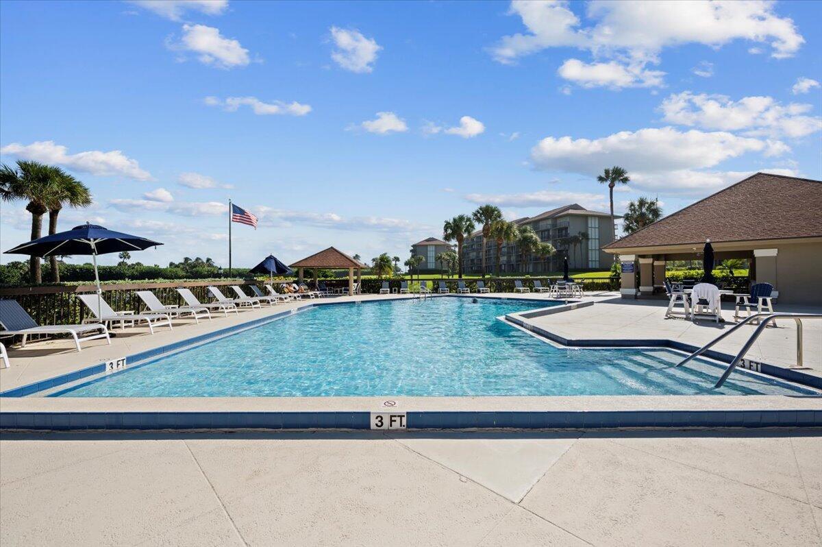 601 S Seas Dr #203 Jupiter, FL 33477