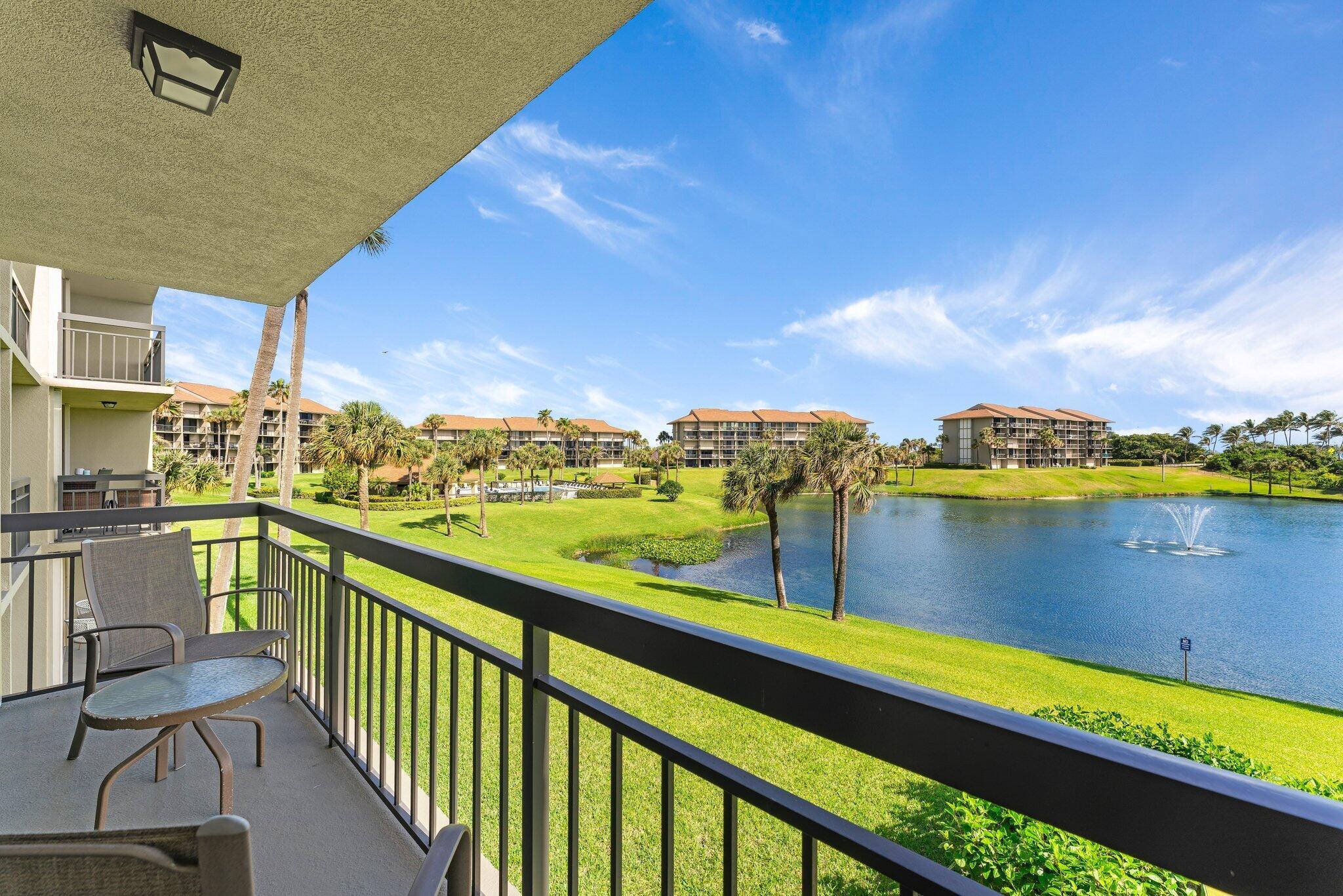 601 S Seas Dr #203 Jupiter, FL 33477