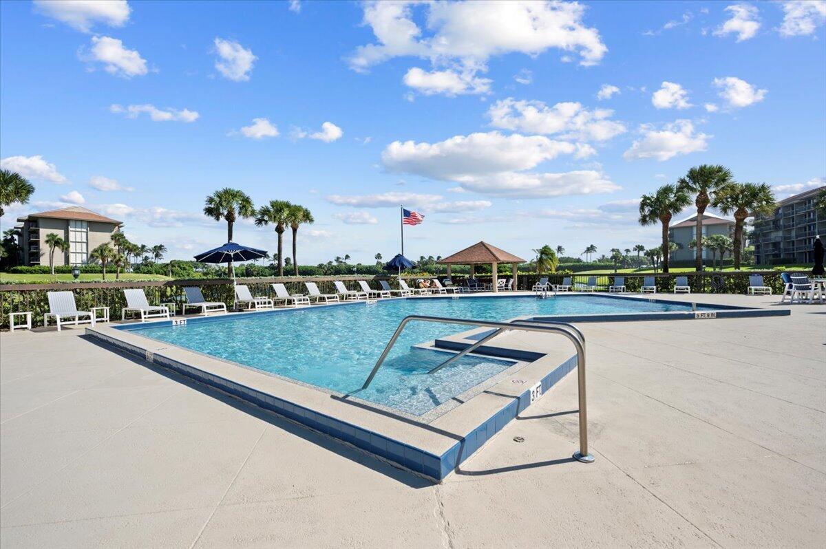 601 S Seas Dr #203 Jupiter, FL 33477