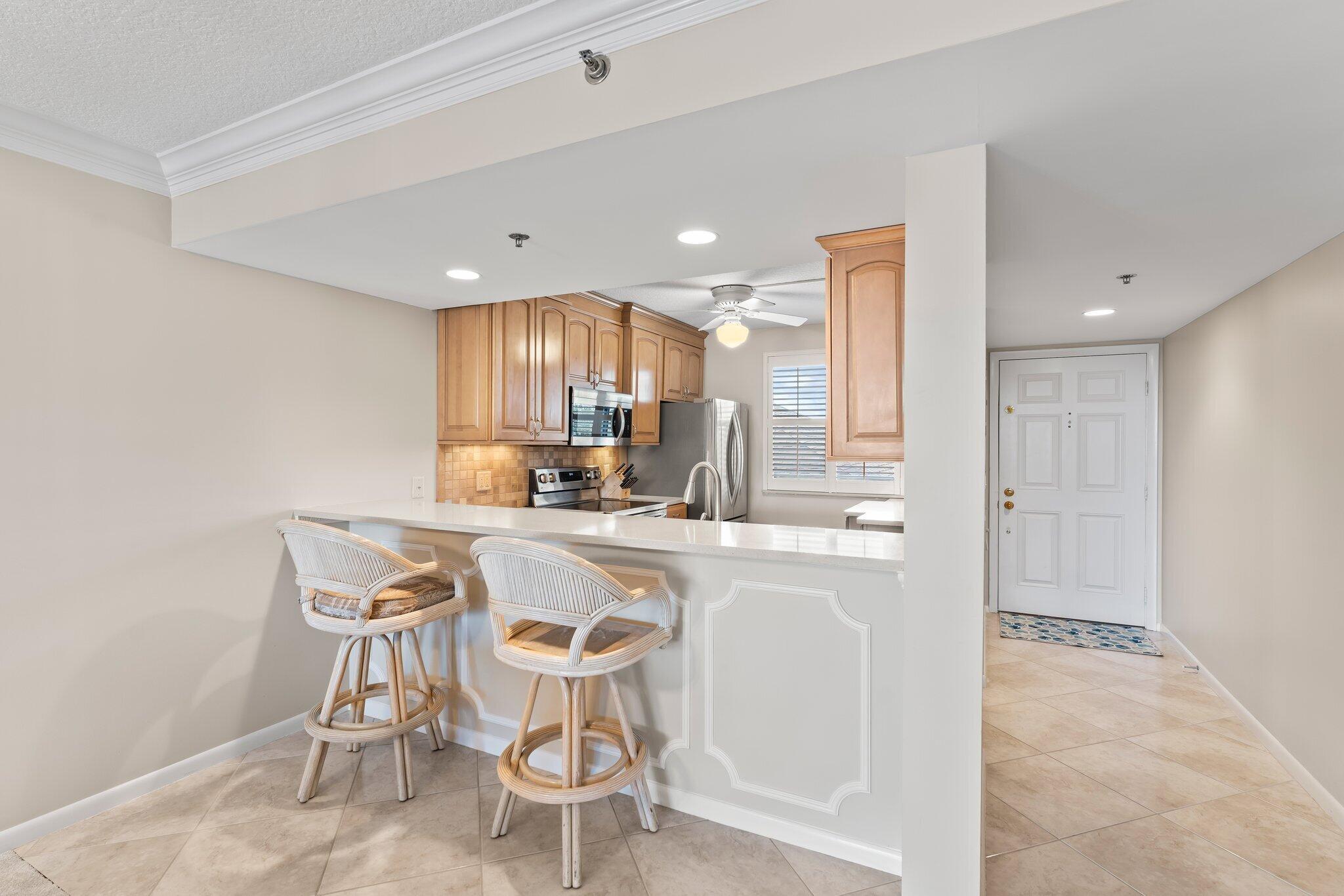 601 S Seas Dr #203 Jupiter, FL 33477