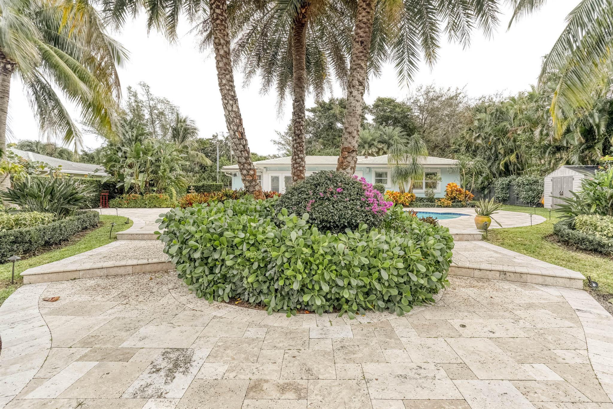 12293 Coconut Row Palm Beach Gardens, FL 33410 12293 Coconut Row Palm Beach Gardens, FL 33410