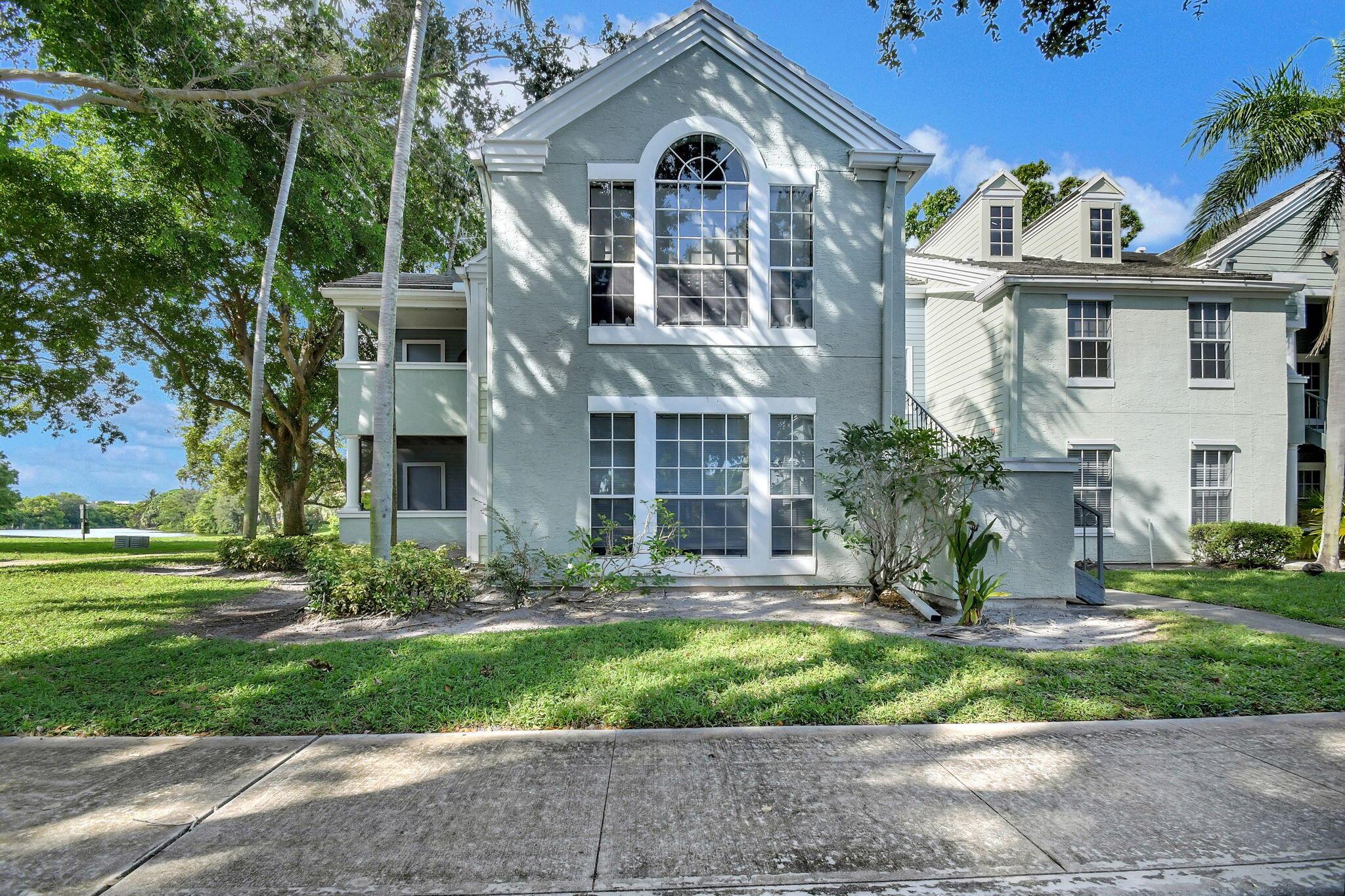 1215 Crystal Way #B