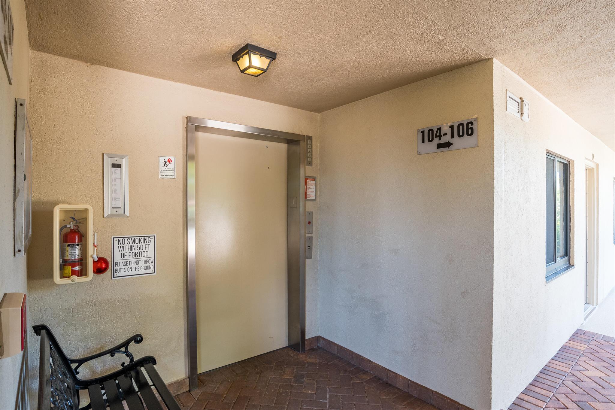 901 Seafarer Cir #306 Jupiter, FL 33477