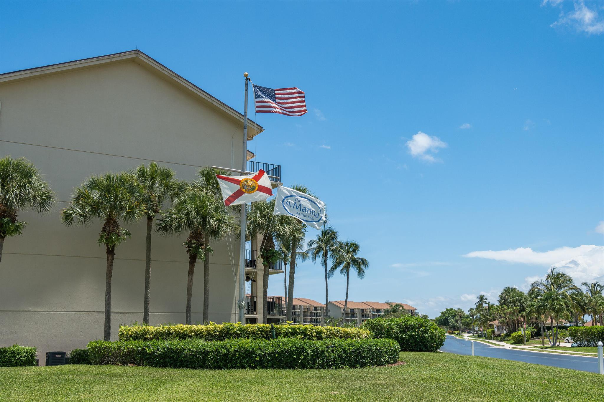 901 Seafarer Cir #306 Jupiter, FL 33477