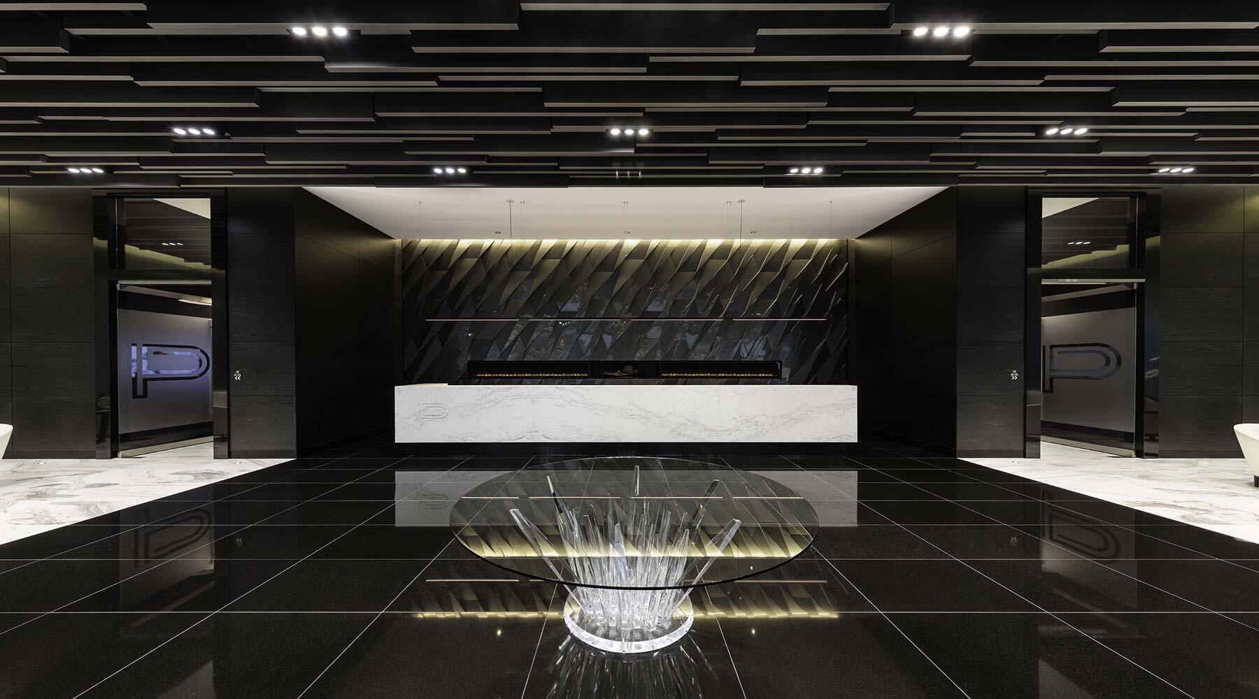image Paramount Miami Worldcent18