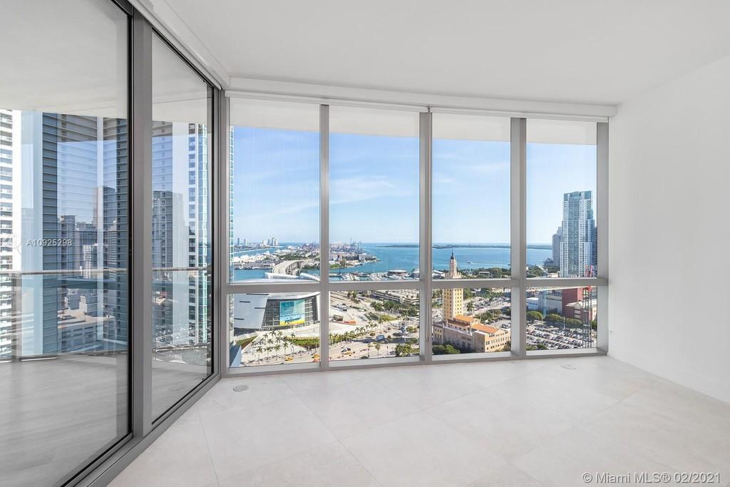 image Paramount Miami Worldcent2