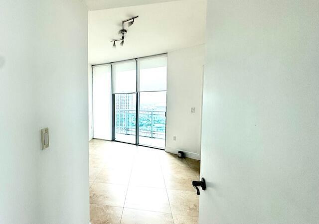 image Wind Condo11