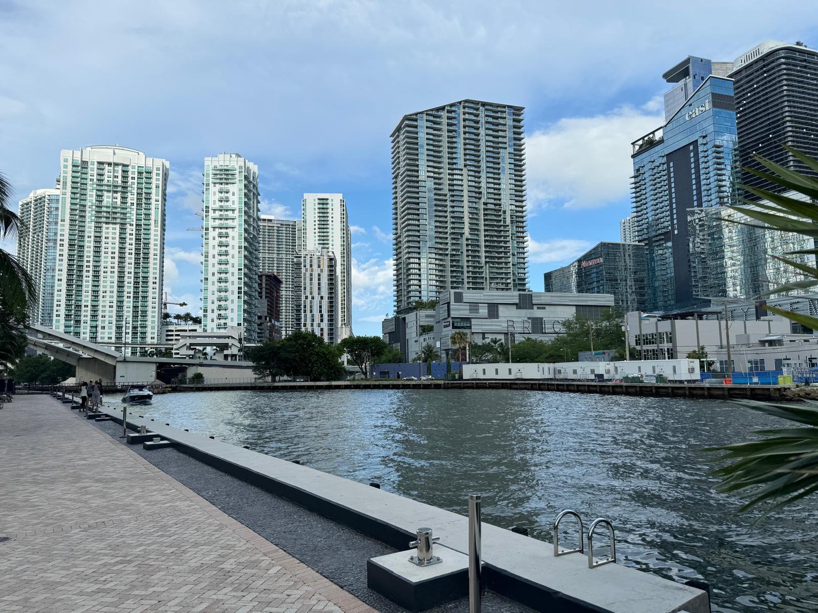 image Wind Condo34
