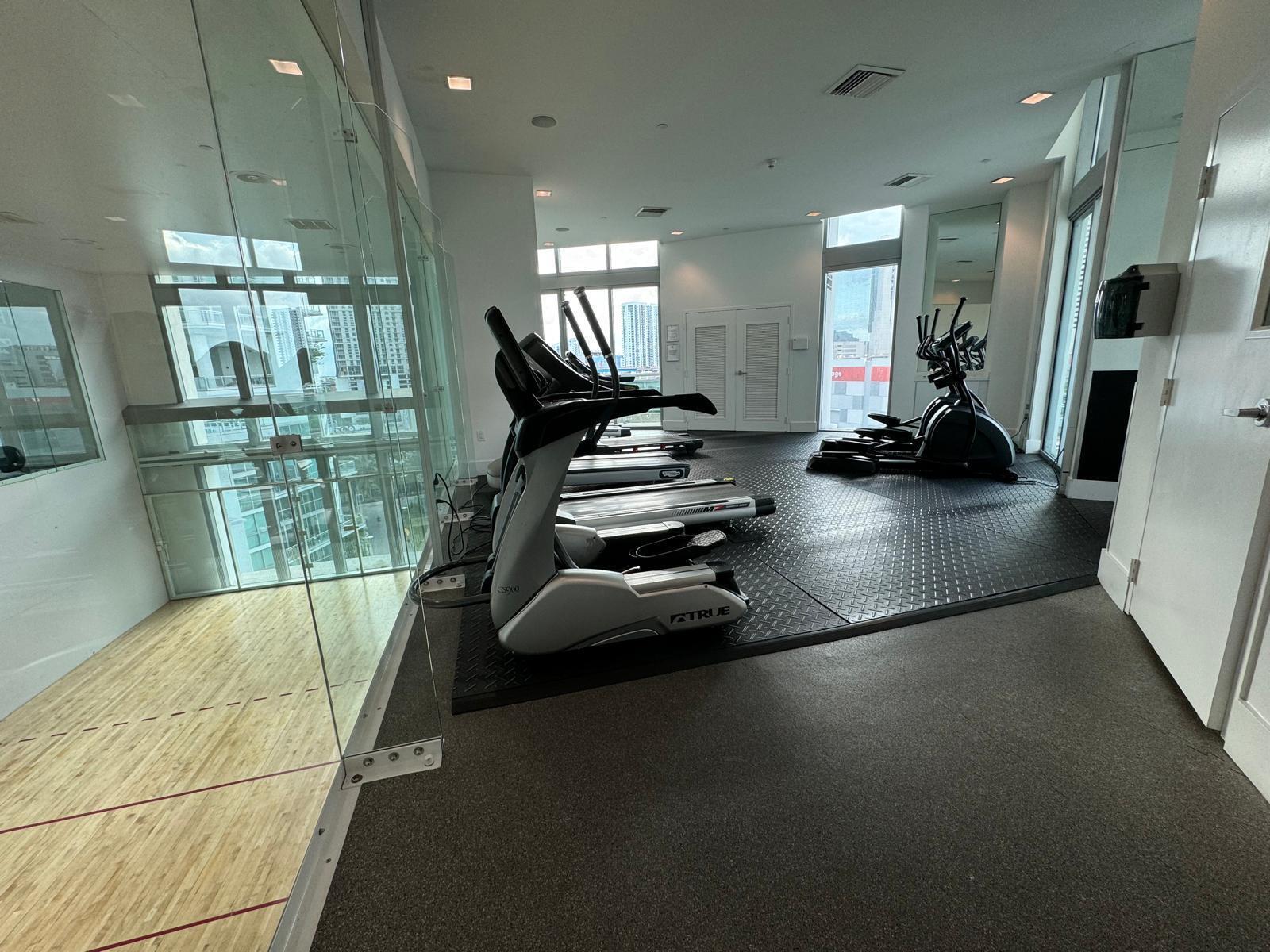 image Wind Condo42