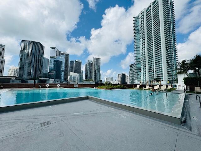 image Wind Condo45
