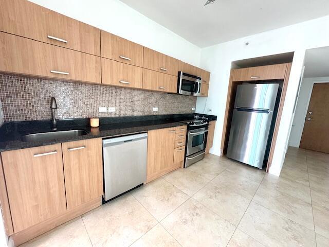 image Wind Condo6