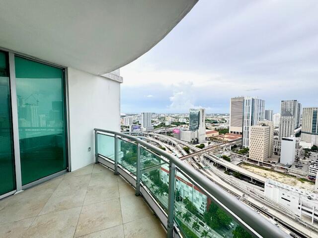 image Wind Condo8