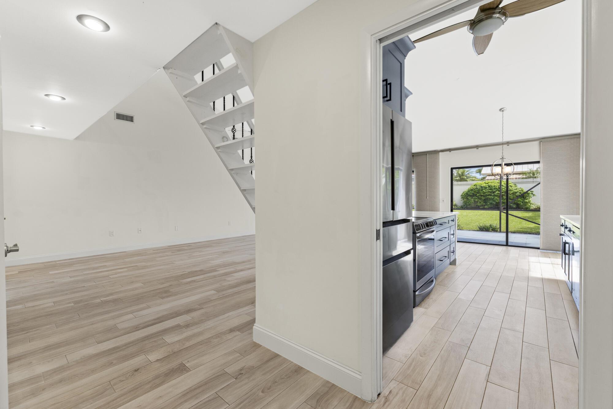 125 Cape Pointe Cir Jupiter, FL 33477