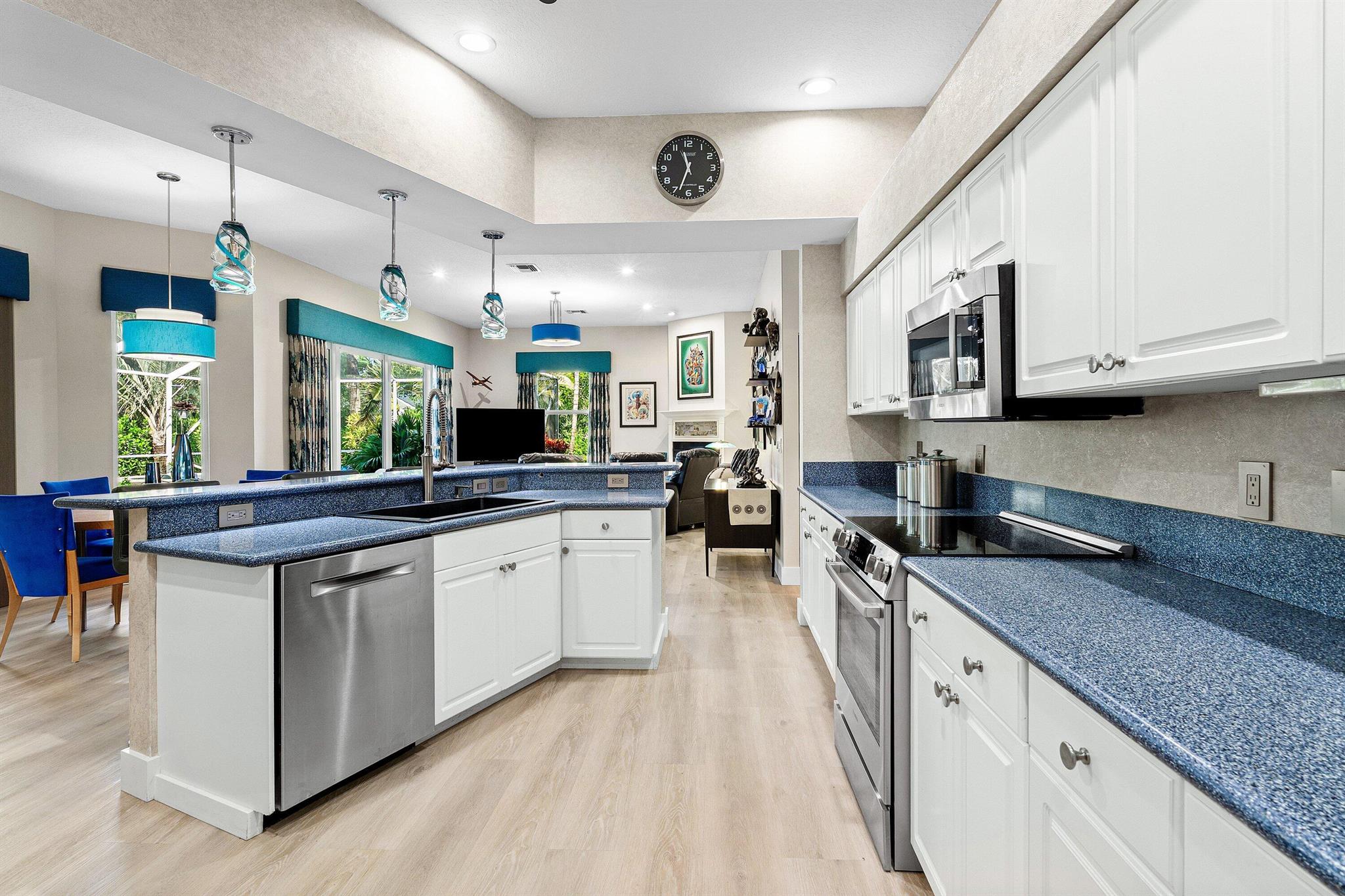 5661 Old Mystic Ct Jupiter, FL 33458