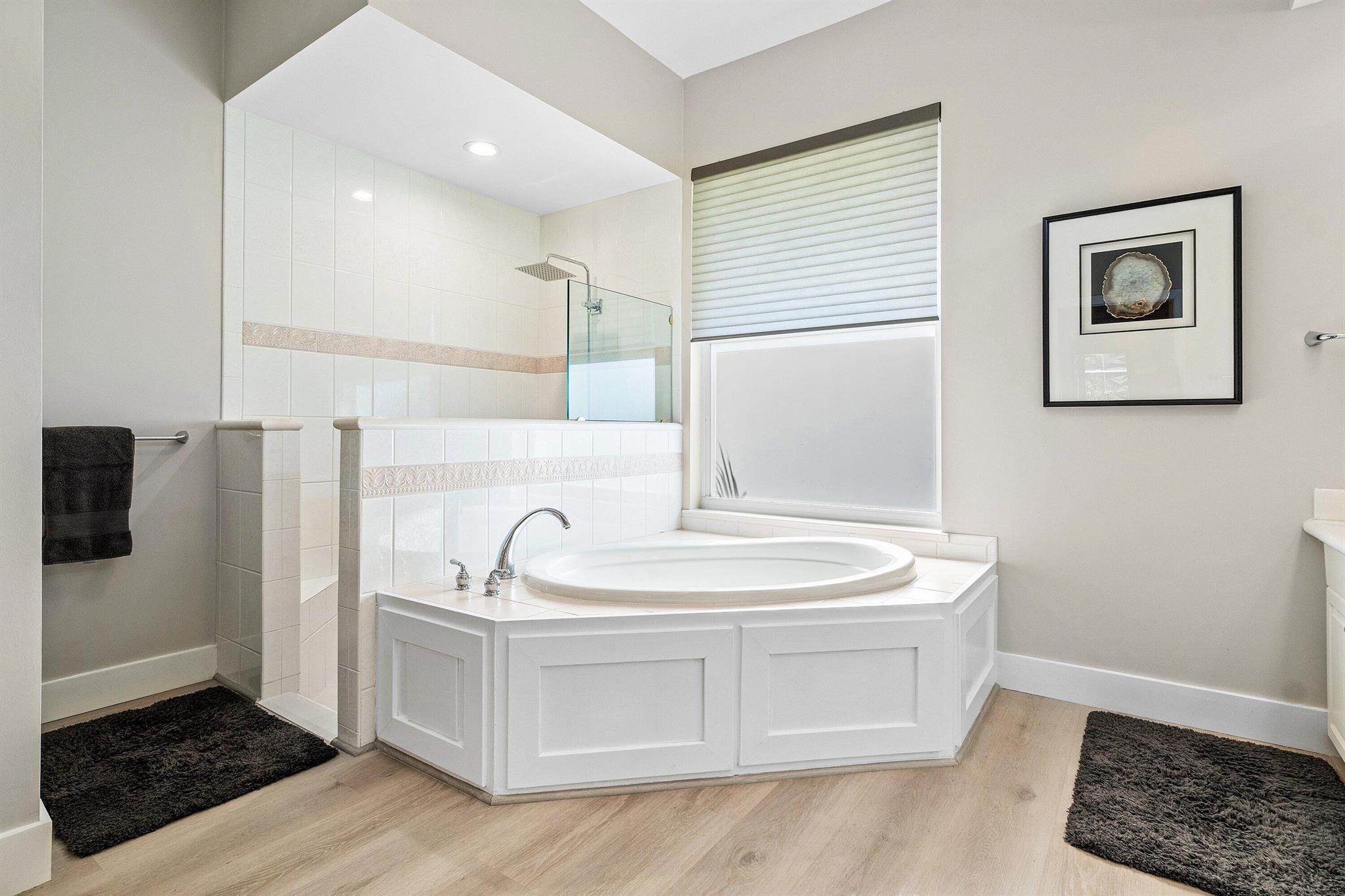 5661 Old Mystic Ct Jupiter, FL 33458